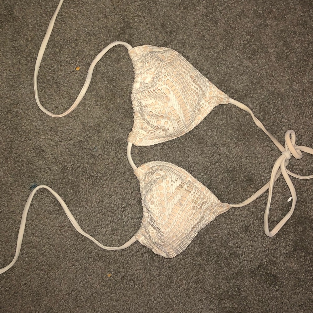 Billabong bikini top